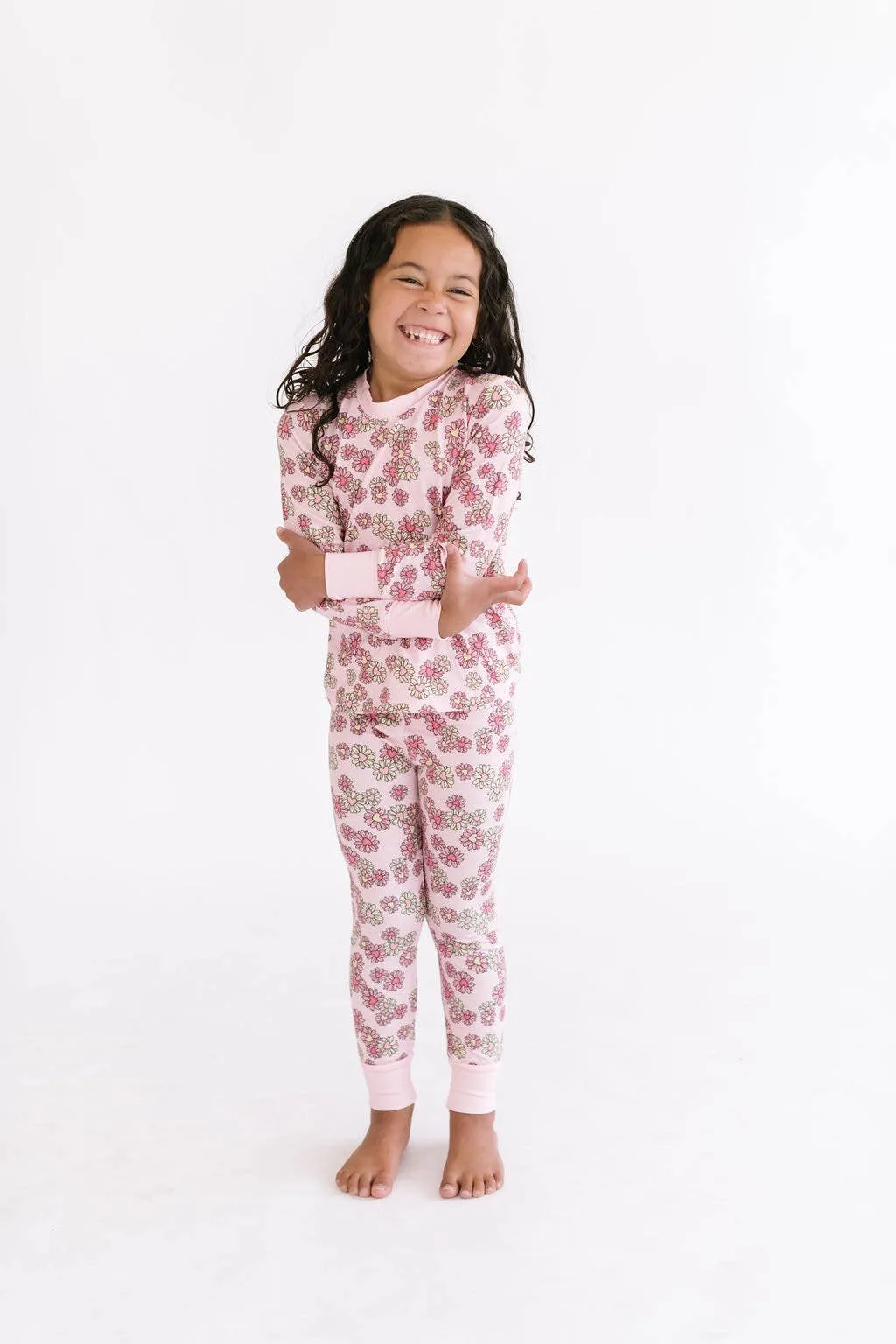 2 Piece Pajama Set in Wild Daisy Heart