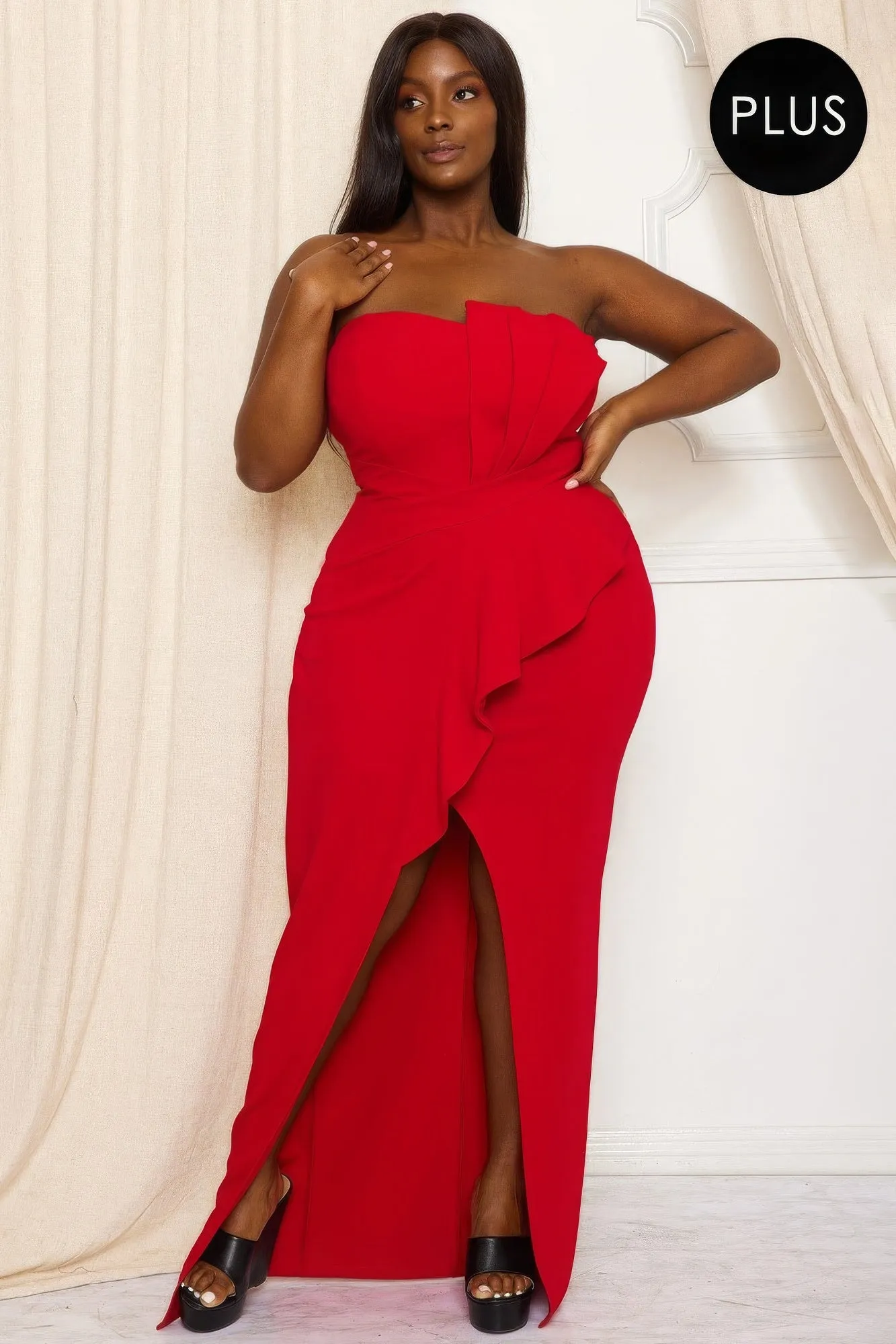 Pleated Detail Plus Maxi Dress