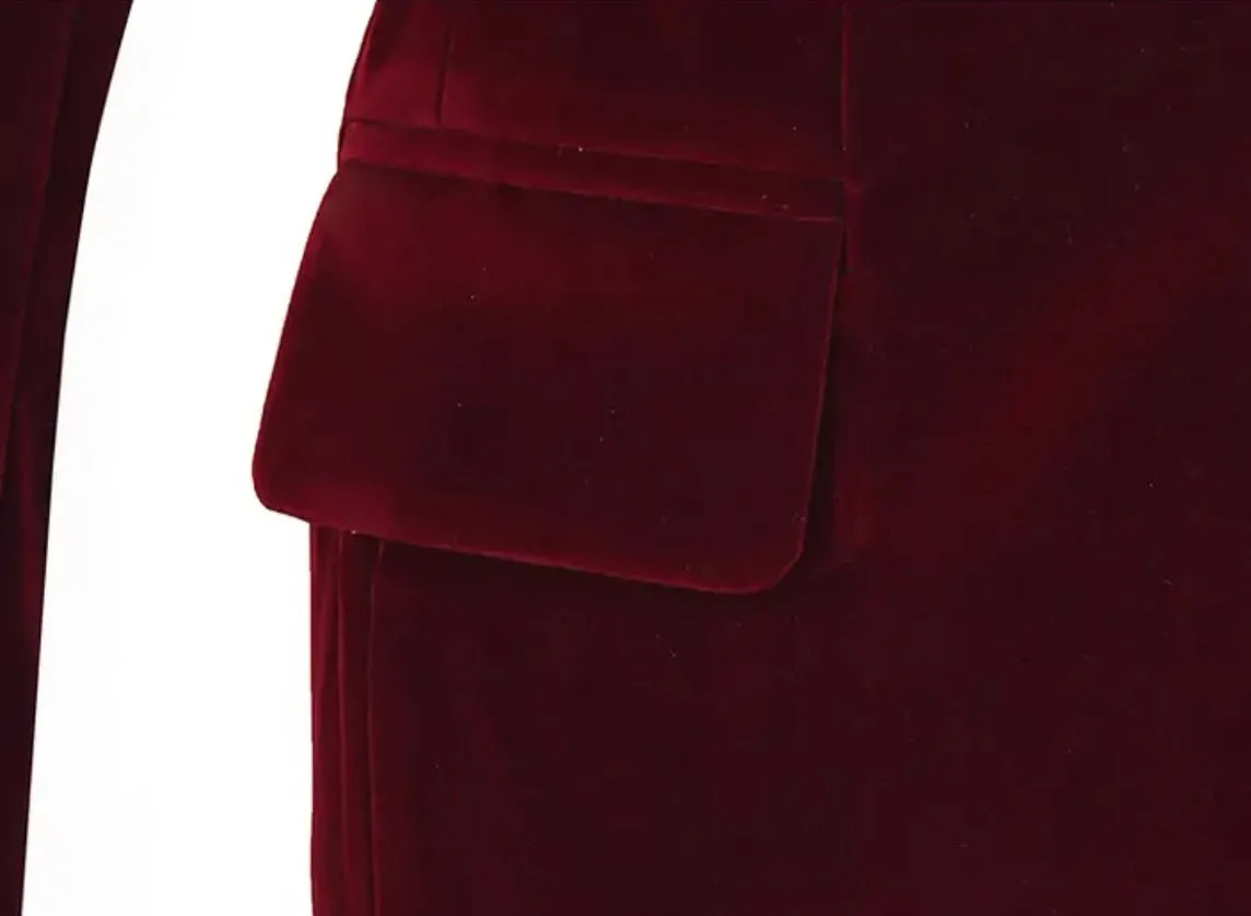 Velvet blazer by Oliver Barret